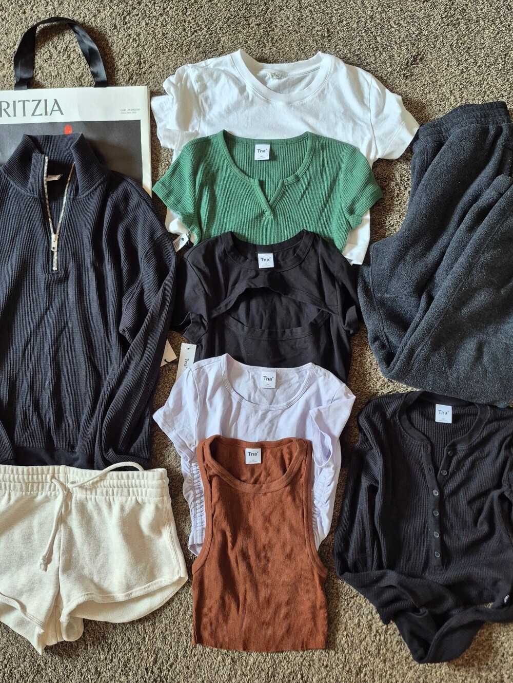 Aritzia / TNA Clothing Lot ●9 pieces XXS/XS